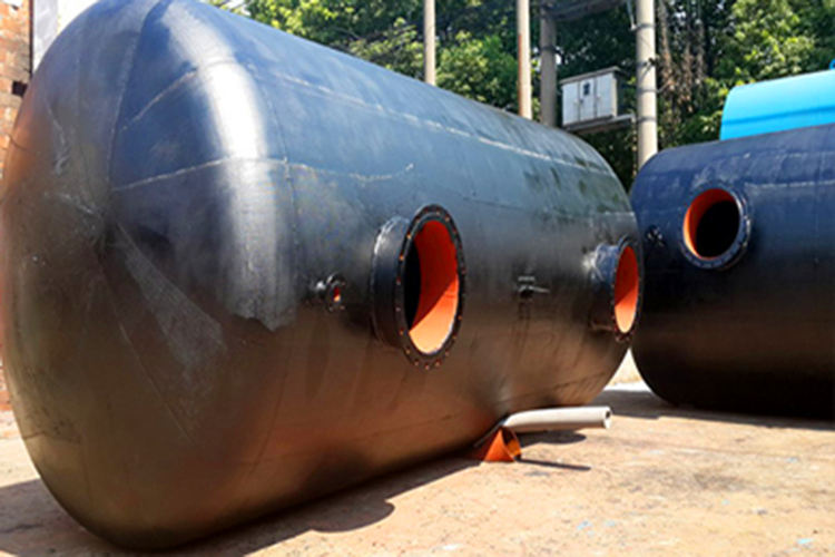 重庆10吨卧式储油罐桶多少钱一个图片展示